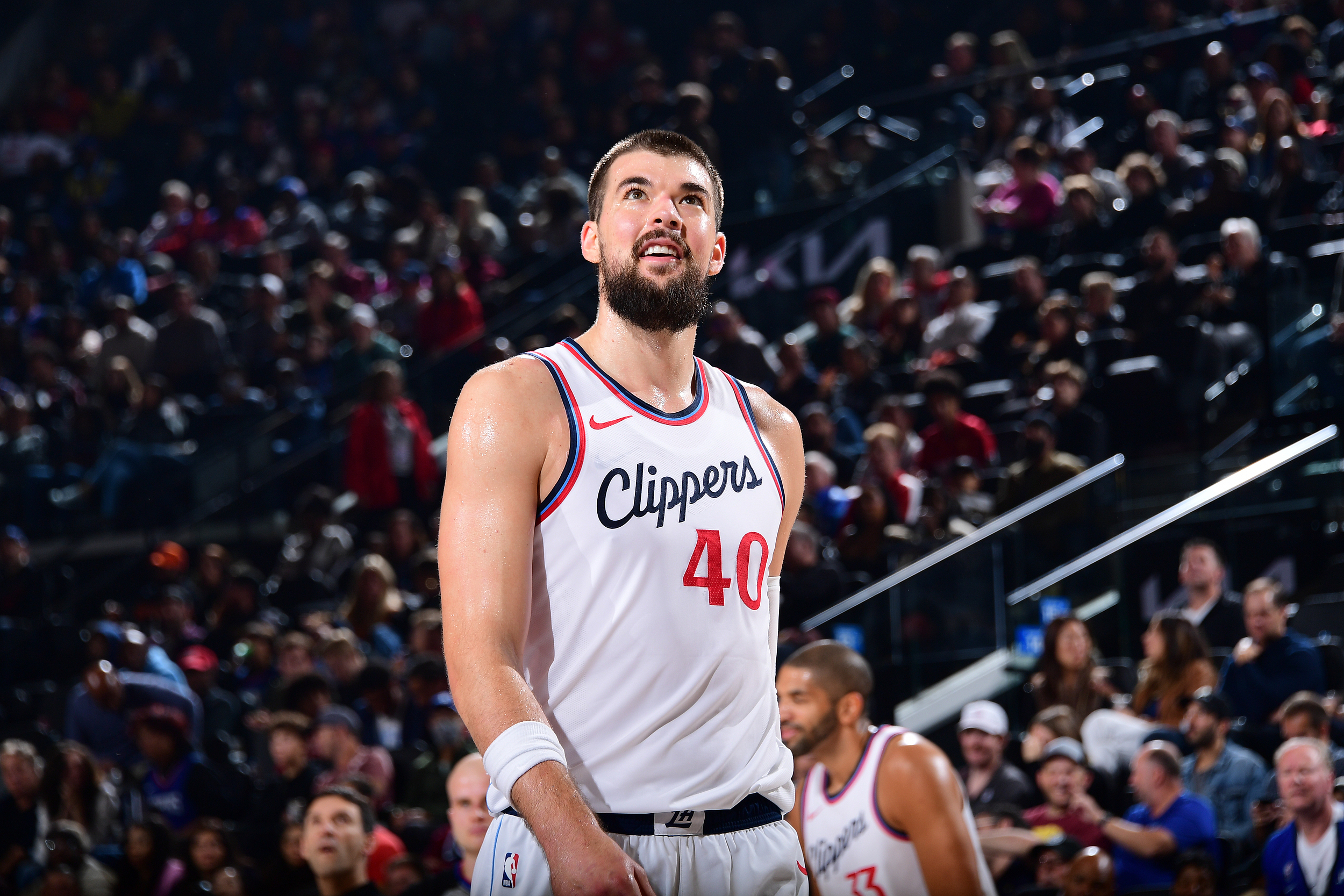 祖巴茨：我们休赛期补强了所有弱点，球队比上赛季强多了